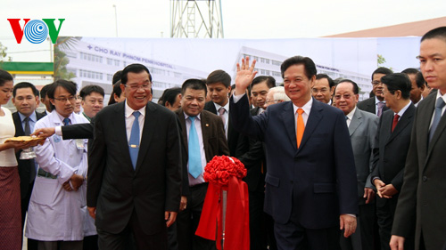 ภารกิจของท่านเหงวียนเตินหยุงนายกฯในกรอบการเยือนกัมพูชา